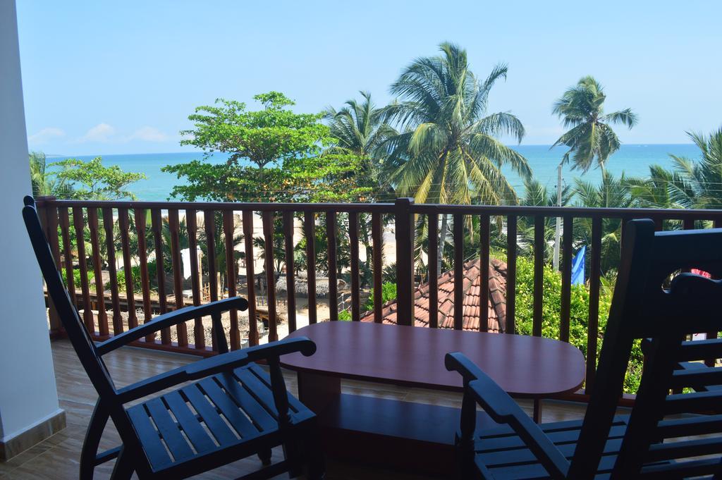 Shanika Beach Inn Tangalle Exterior foto