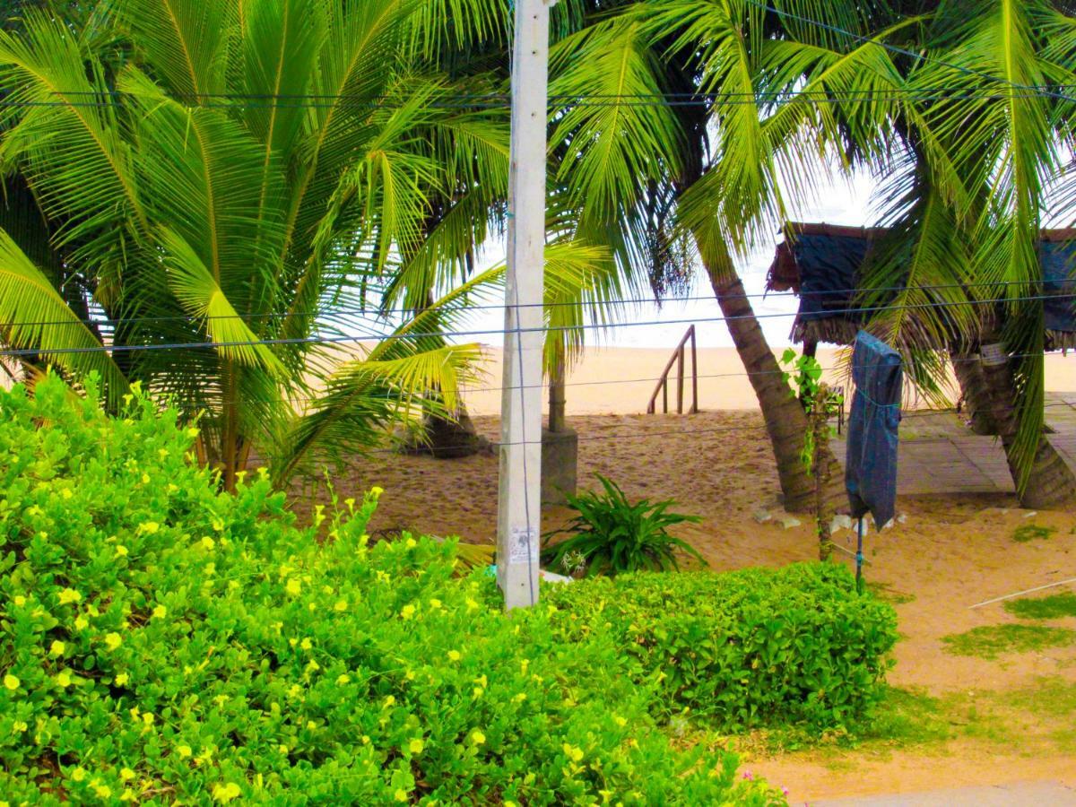 Shanika Beach Inn Tangalle Exterior foto